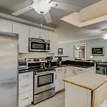 30 22Nd Ave
