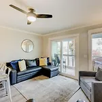 Sea Cabin 121-B