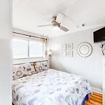 Sea Cabin 137-C