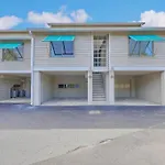 Beach Club Villa 27 - Oceanview Walkout By Beach And Pool