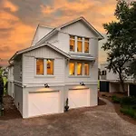Marsh Island 9 - Best Sunset On The Island! Renovated Home!