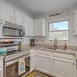 Pelican Bay 13 - Cozy Beachside Retreat! - Beach Access!
