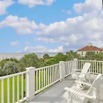 Grand Pavilion 15 - Oceanfront Home! Pool Pass