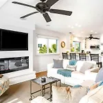 New! Seagrove Villa 9D - Luxurious Top Floor Villa