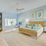 5 Edgewater Aly