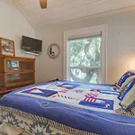 3009 Cameron