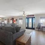 3602 Palm Boulevard