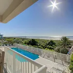 1010 Ocean Palms 103