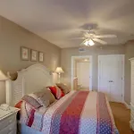 1010 Ocean Palms 103