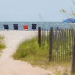 Shipwatch 418 - Luxury Oceanfront Penthouse In Isle Of Palms