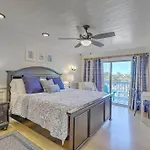 Lagoon Villa 22 - Private Villa! Close Walk To Beach!