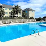 Port O\' Call E302 - Top Floor Ocean View Condo!