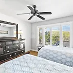 Seagrove Villa 11C - Oceanfront View! Center Of Resort!