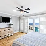 Beach Club Villa 31 - Luxurious Oceanfront - Beach Walkout