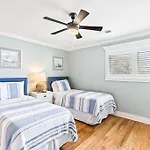 Beach Club Villa 31 - Luxurious Oceanfront - Beach Walkout