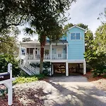 Pelican Bay 46