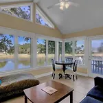 15 Lake Village By Avantstay Golf Course Lagoon Views