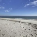 102 E Port O Call By Avantstay Beachfront Ocean Views Communal Pool