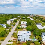 3800 Cameron Avantstay Pool Ocean Views Deck