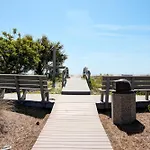 3C Mariners Walk By Avantstay Beach Pool Access Enclosed Porch