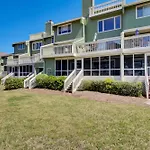 3C Mariners Walk By Avantstay Beach Pool Access Enclosed Porch