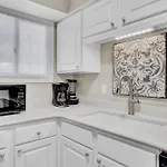 3C Mariners Walk By Avantstay Beach Pool Access Enclosed Porch