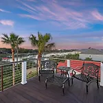 44 Intracoastal Court