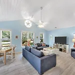 4005 Cameron Blvd
