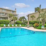 9B Seagrove Villa