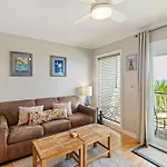 206A Sea Cabin