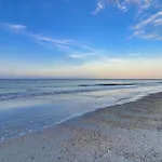 22 Ocean Point