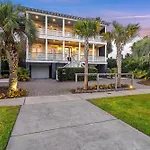 3103 Palm Blvd