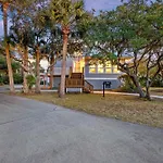 4 53Rd Avenue