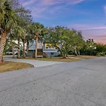 4 53Rd Avenue