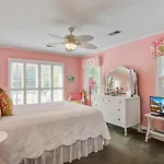 Carolina Boulevard 130