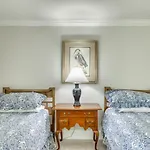 Mariner\'S Walk Condos