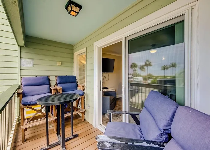 Sea Cabin 121-B