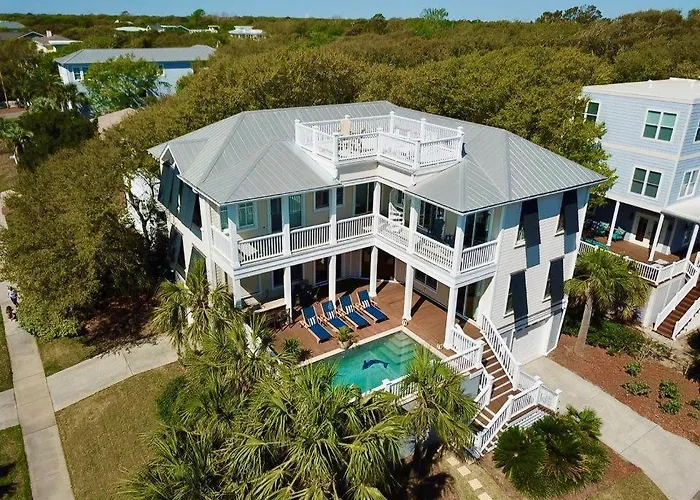 1 Palm Court