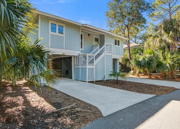 2 Twin Oaks
