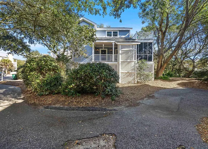 48 Pelican Bay