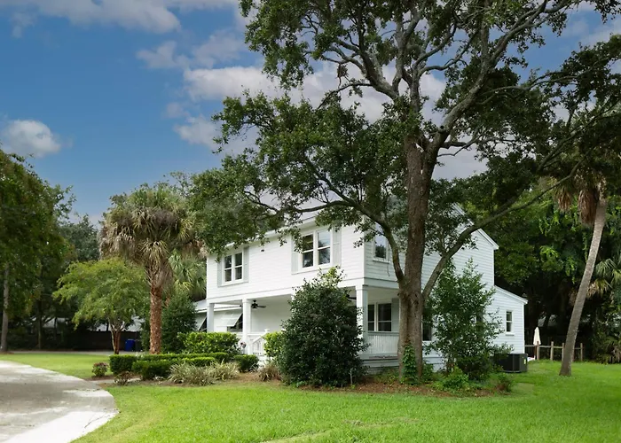 Jessamine By Avantstay Picture Perfect Home W Stunning Backyard