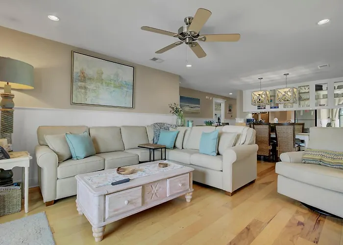 211 Seascape By Avantstay Oceanfront View Pool