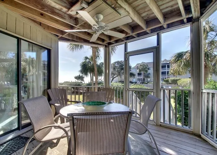 102 E Port O Call By Avantstay Beachfront Ocean Views Communal Pool