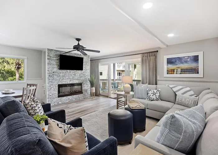 8A Seagrove Villa