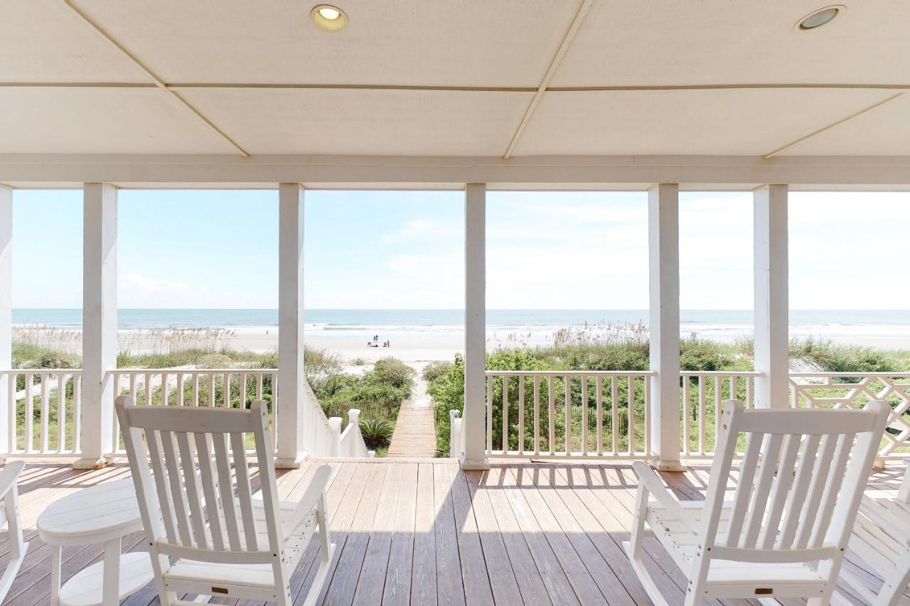 Ocean Boulevard 802