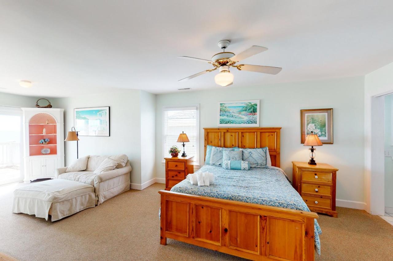 Ocean Boulevard 802 Holiday home