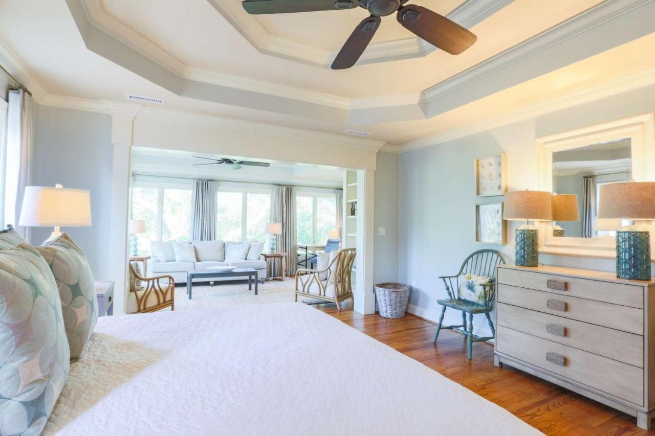 The Sunny Side Holiday home Isle of Palms