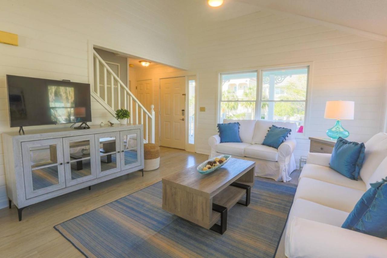 The Coastal Holiday home