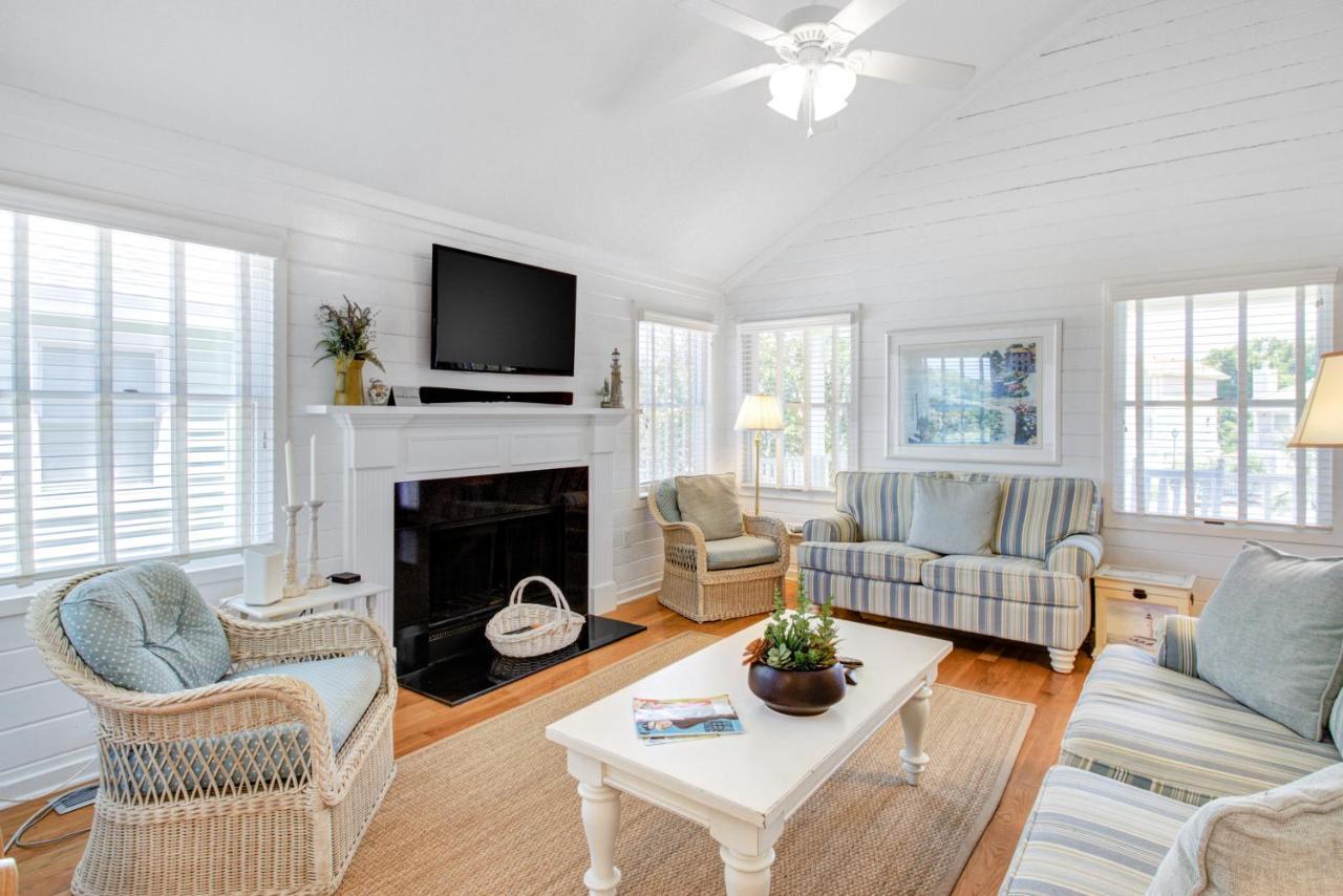 Pelican Bay 42 Holiday home