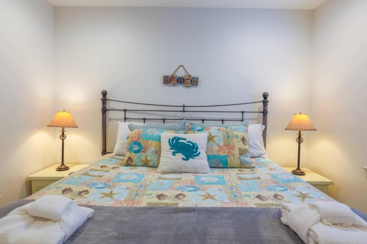 Holiday home Carolina Breezes East Isle of Palms